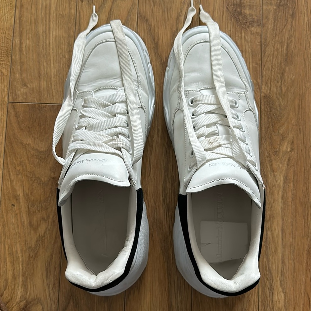 Alexander McQueen Chunkie Sneakers